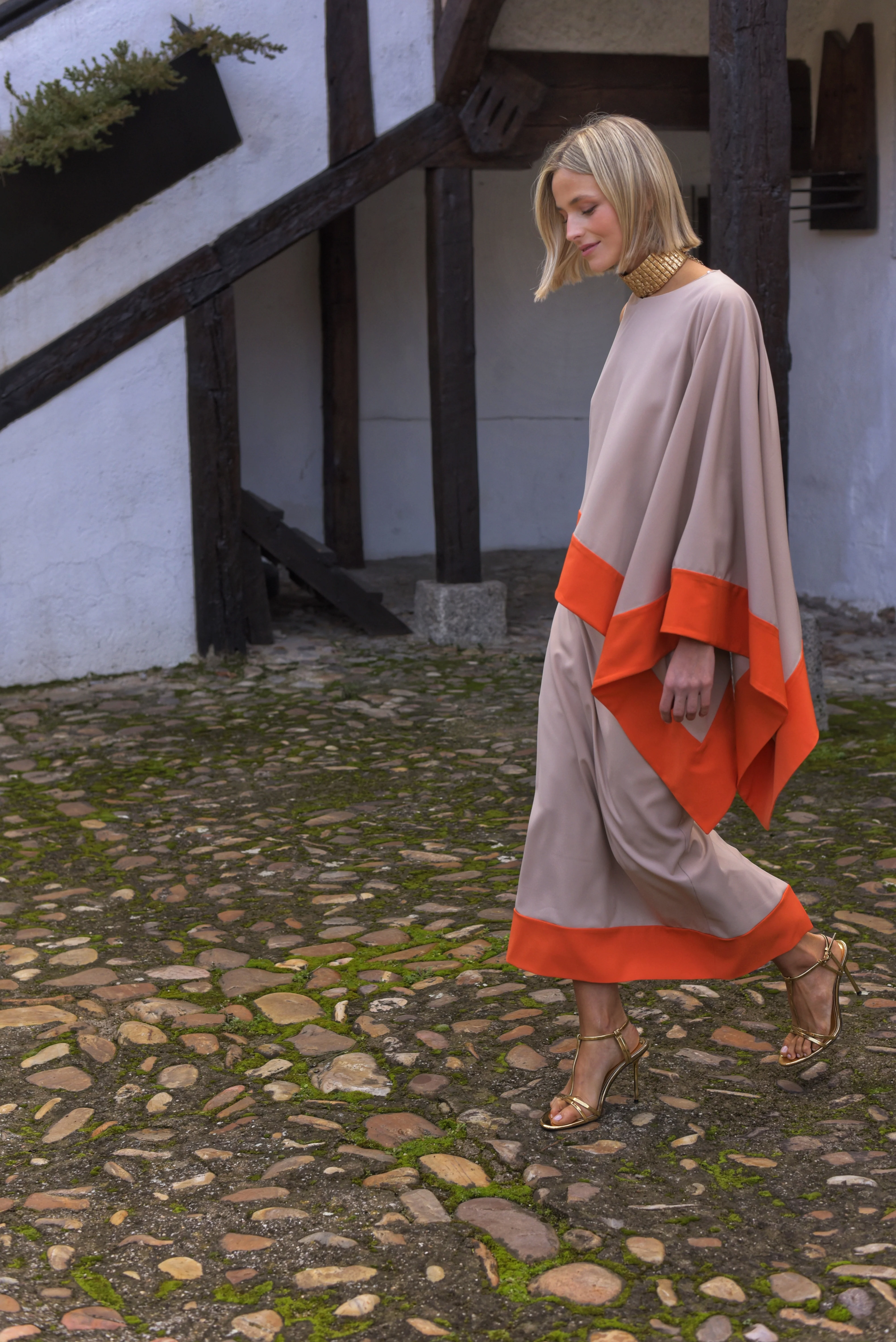 Conjunto Lady Puma beis/naranja - Image 6