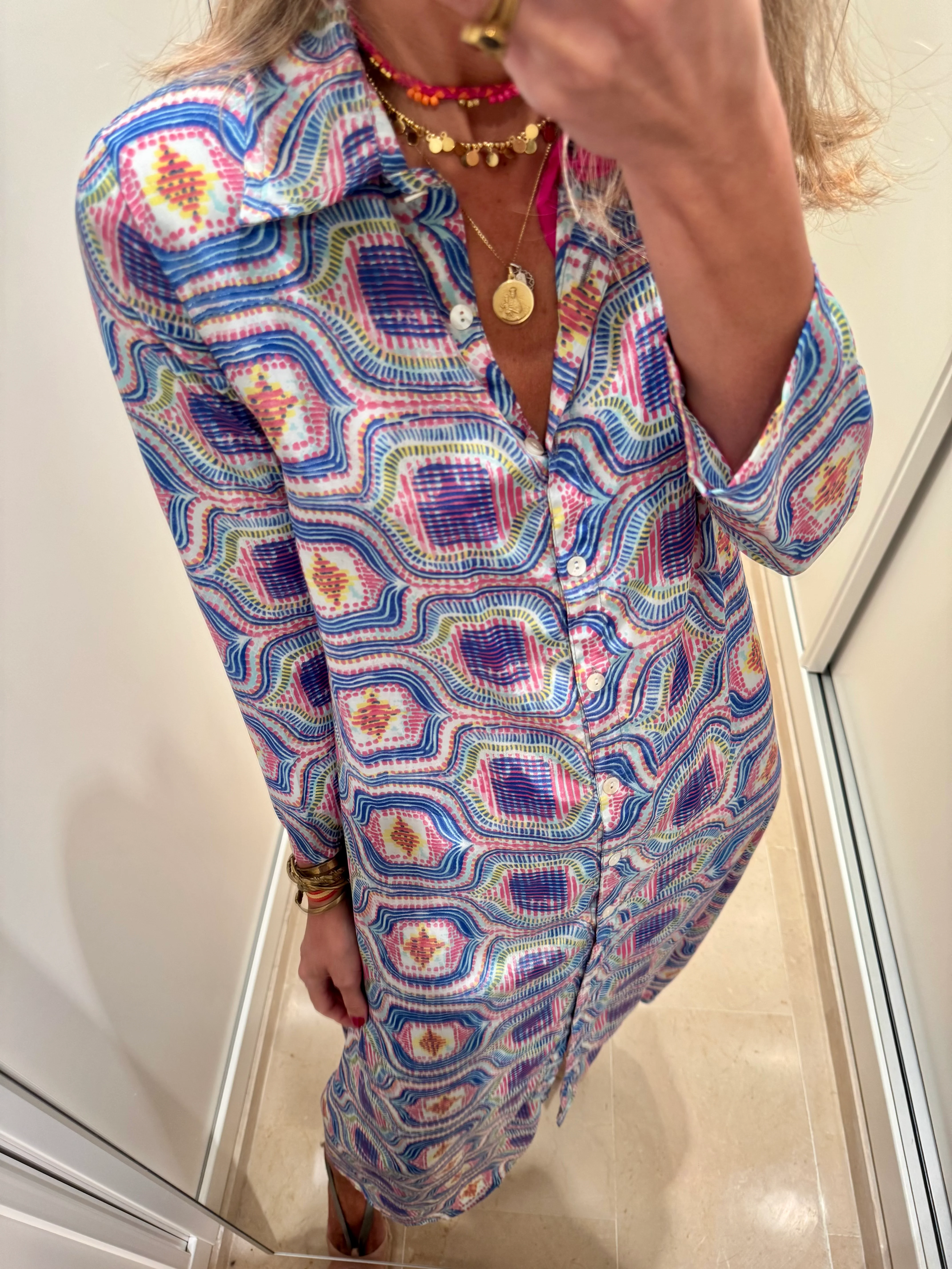 Camisero geométrico azul y rosa - Image 7