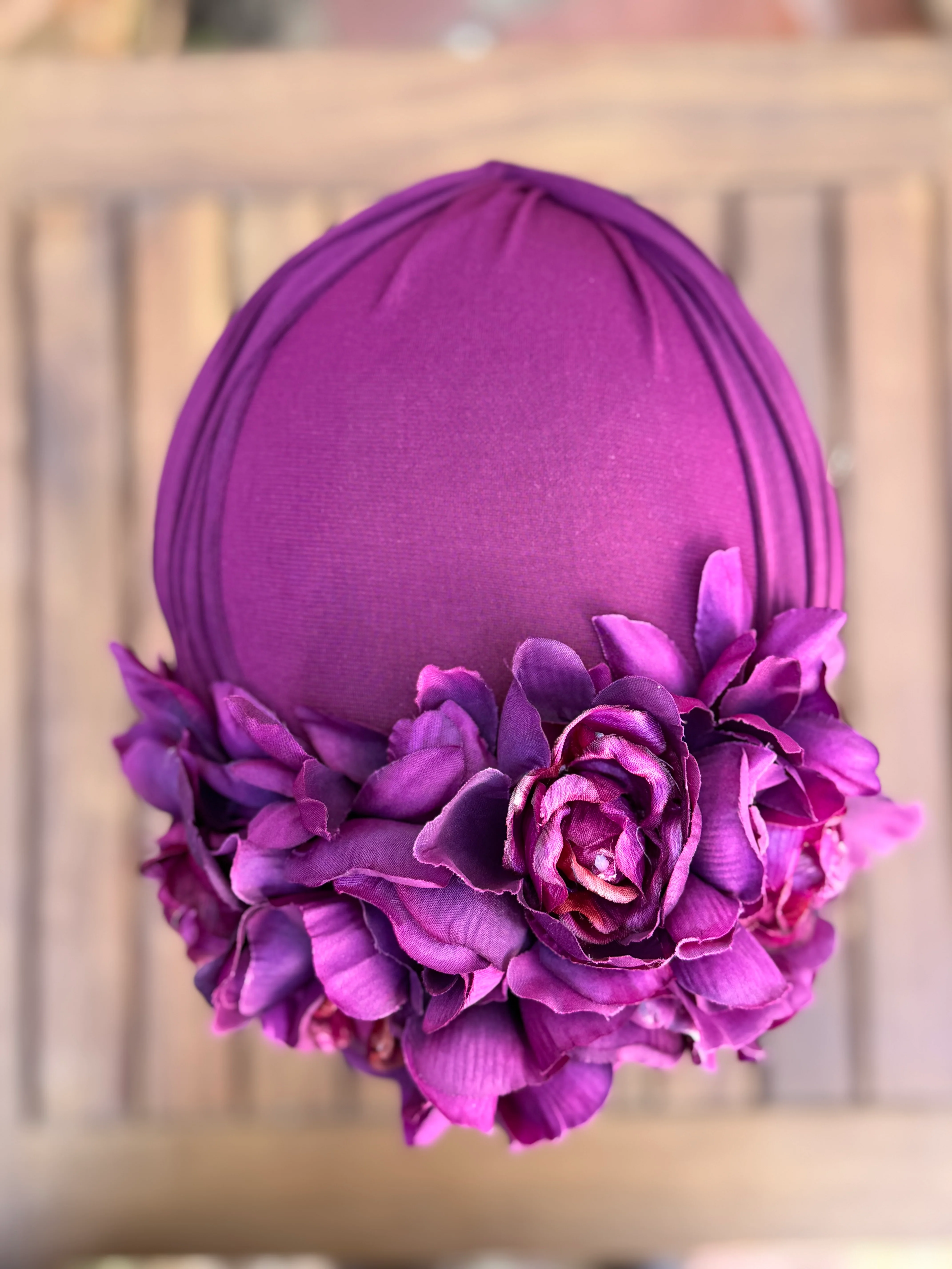 Tocado flores berenjena - Image 5