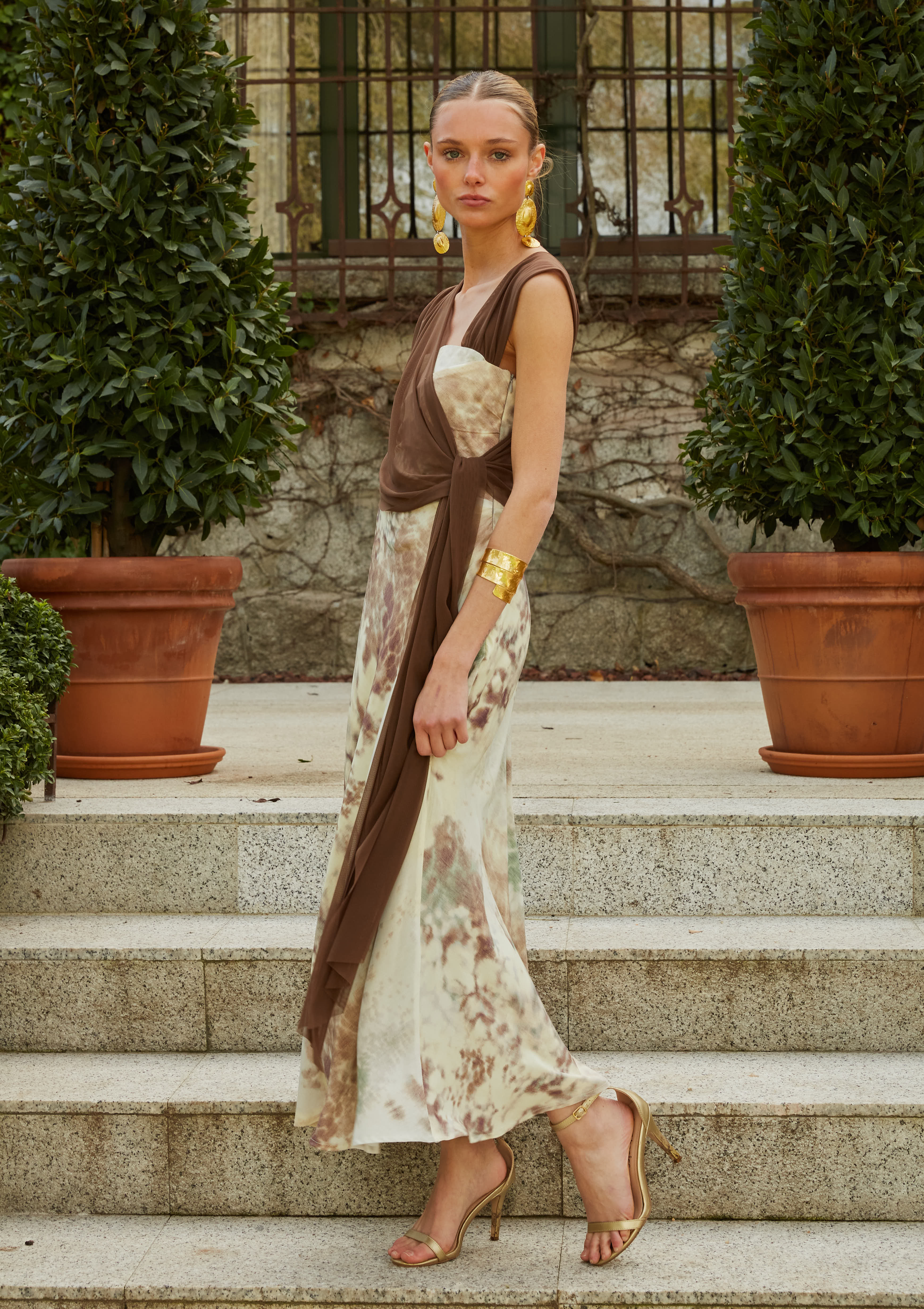 Vestido Calamar estampado marrón - Image 5